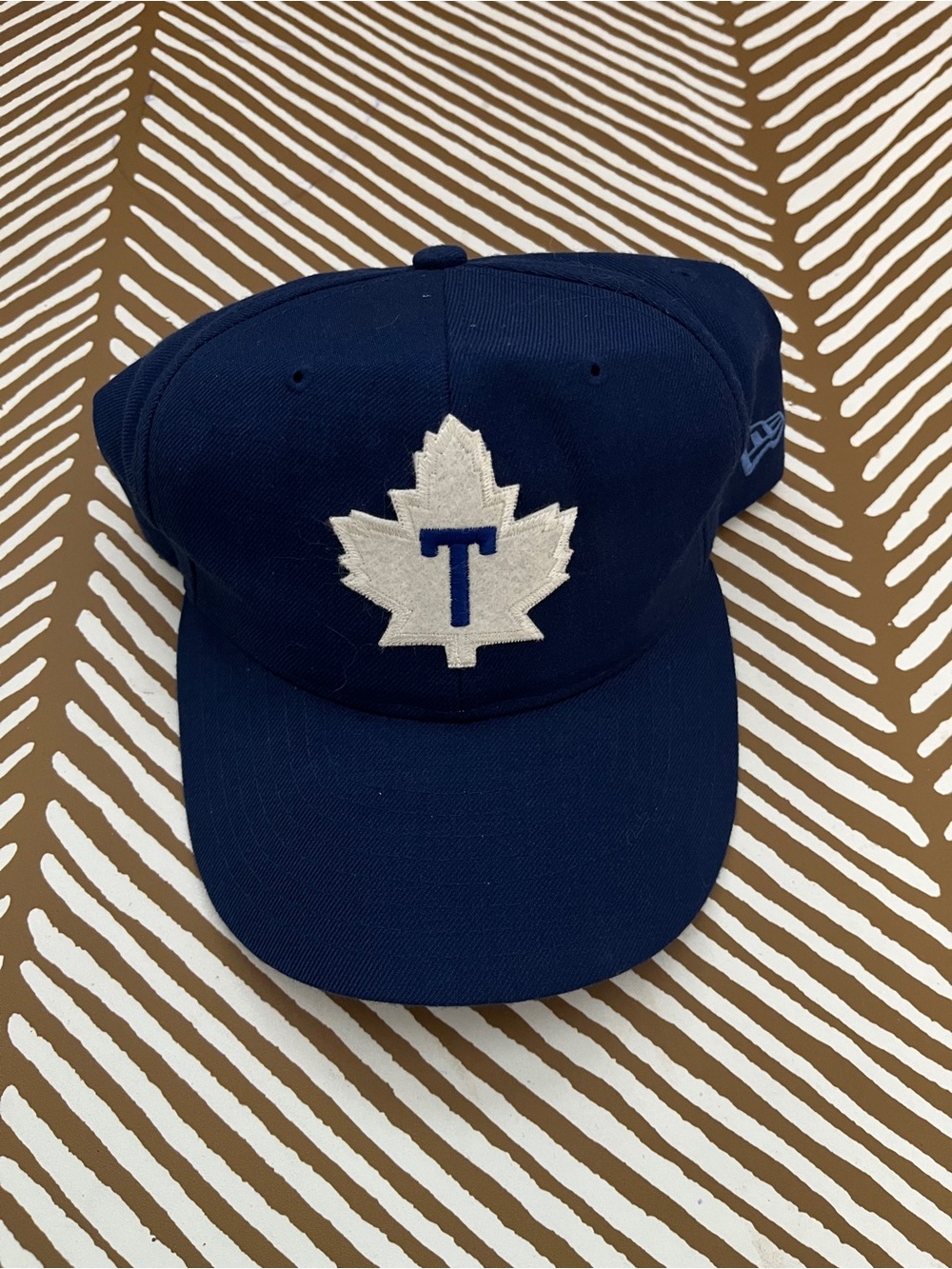 New Era x Toronto Maple Leafs Scneider’s SnapBack (M/L)